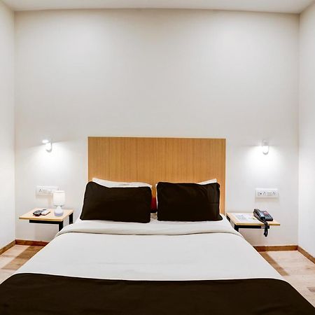 Super Townhouse Ulsoor Near Halasuru Metro Station بنغالور المظهر الخارجي الصورة