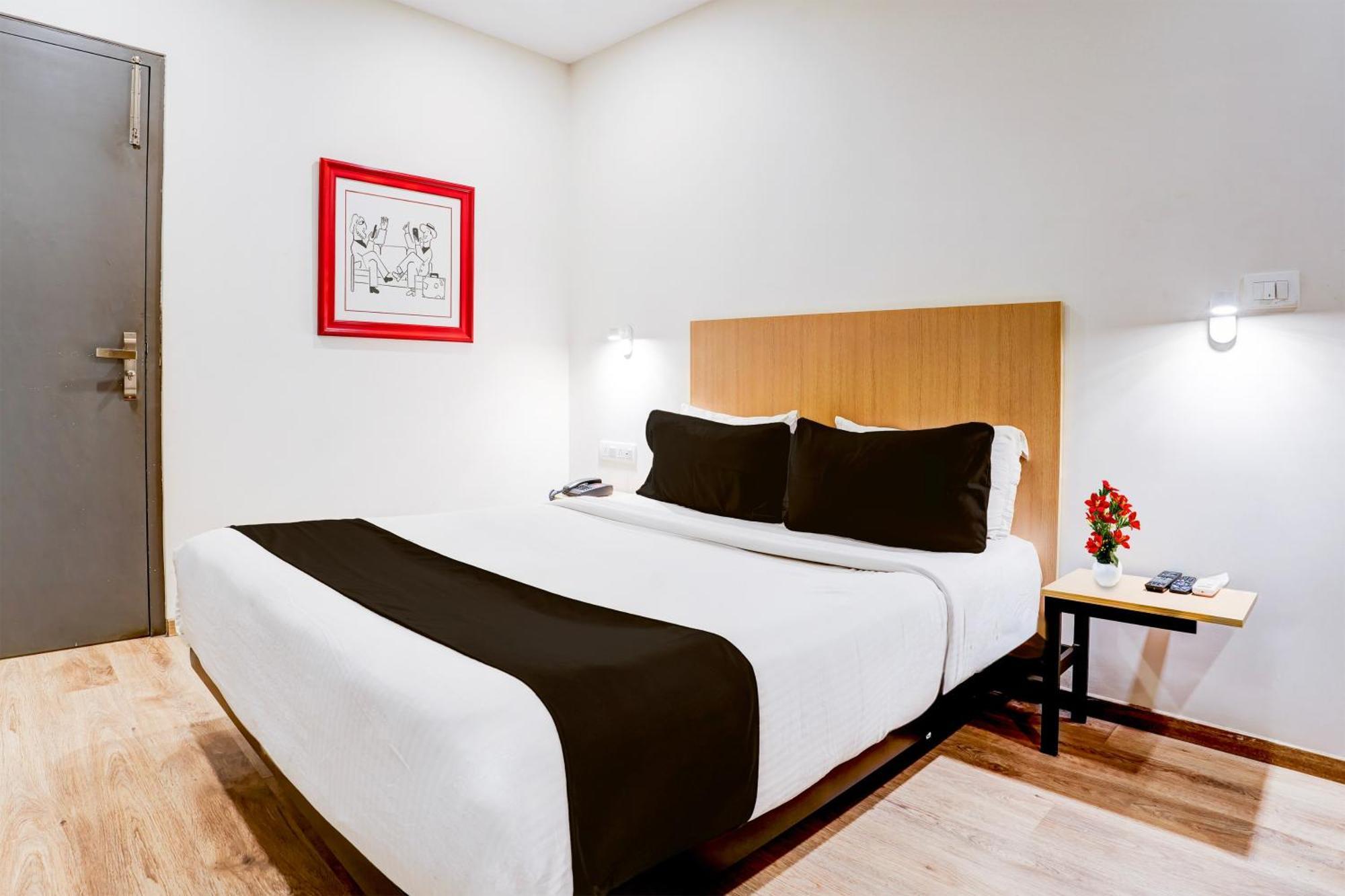 Super Townhouse Ulsoor Near Halasuru Metro Station بنغالور المظهر الخارجي الصورة