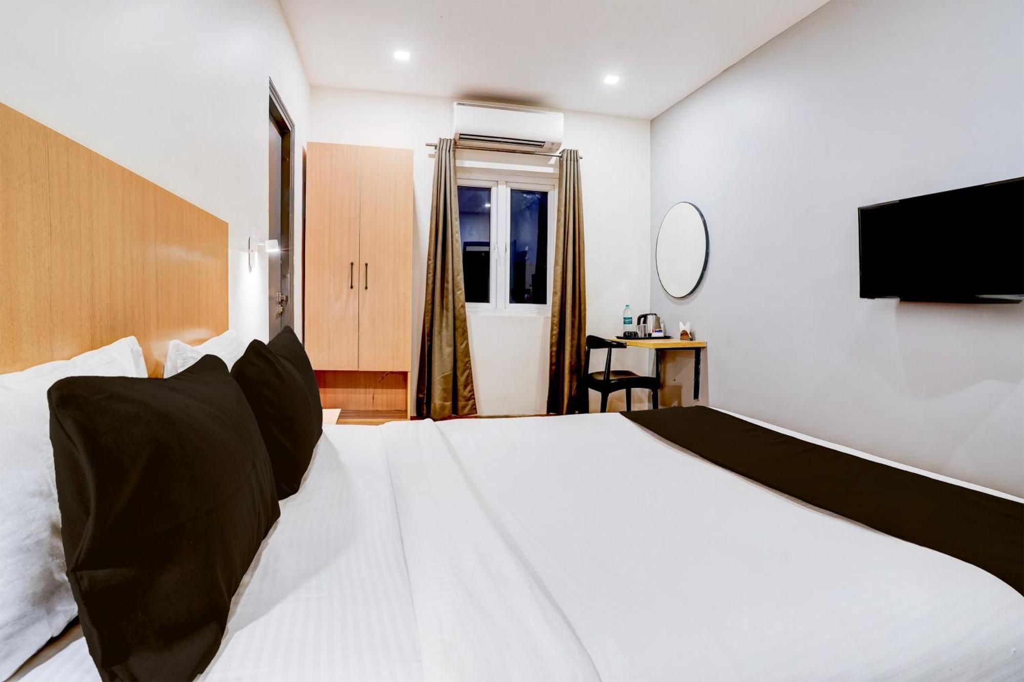 Super Townhouse Ulsoor Near Halasuru Metro Station بنغالور المظهر الخارجي الصورة