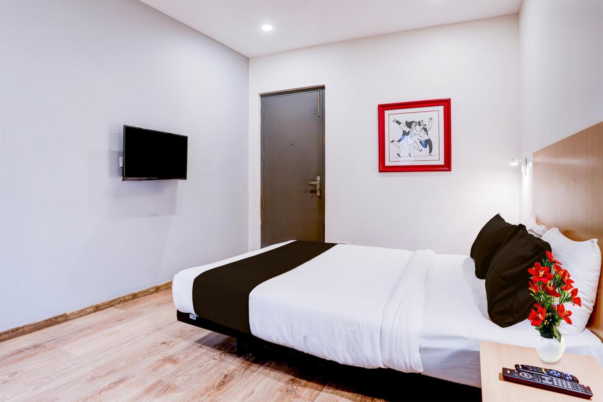 Super Townhouse Ulsoor Near Halasuru Metro Station بنغالور المظهر الخارجي الصورة